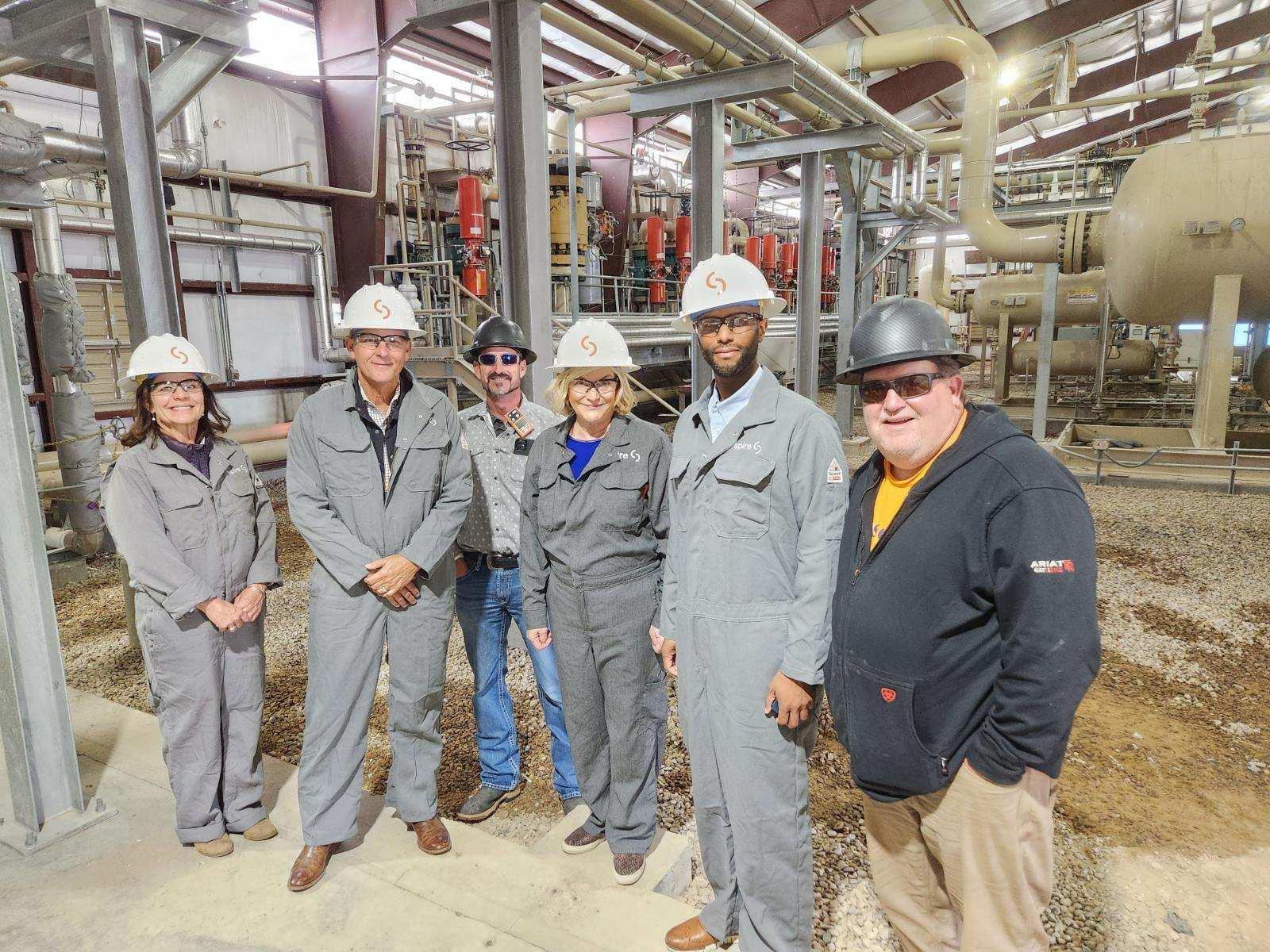 image of a congressional visit at Spire Storage's Evanston facility
