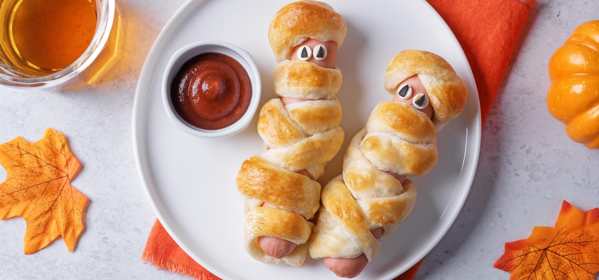 Image of mummy hot dogs